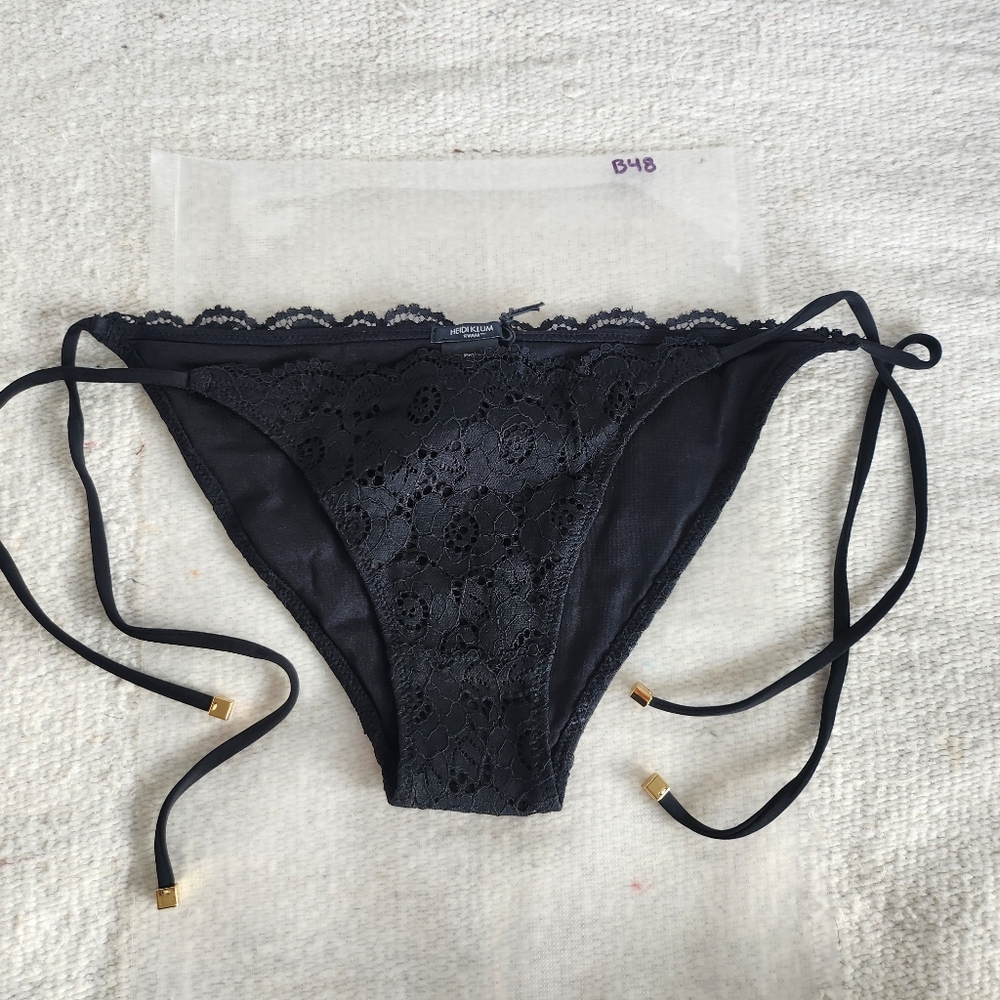 Heidi Klum jetset dreamer lace side tie bikini tie size 8